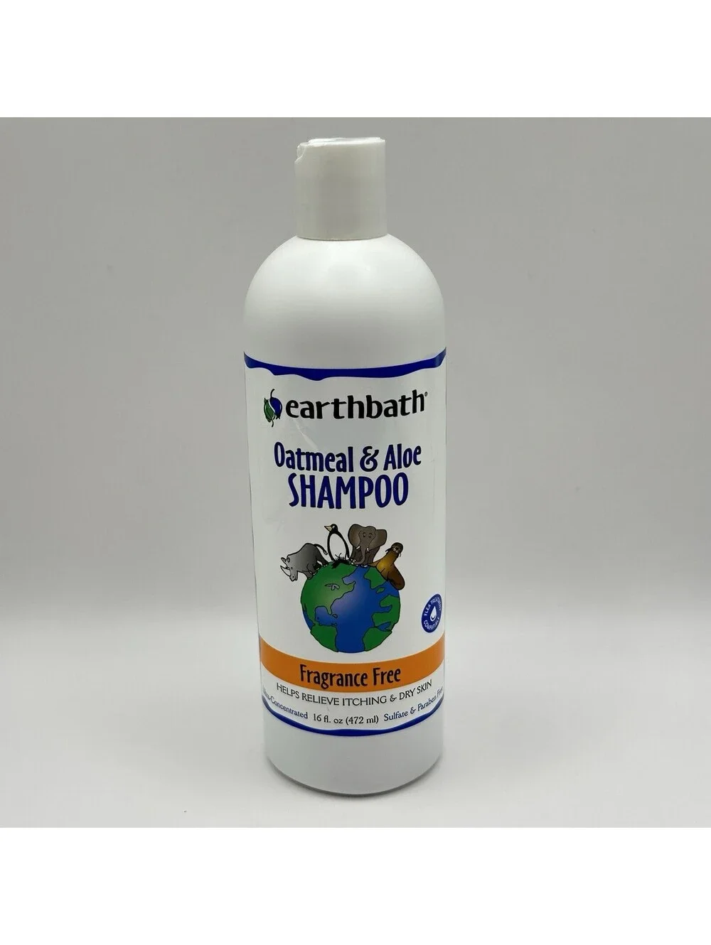 earthbath Oatmeal &Aloe Moisturizing Dog Shampoo- Vanilla & Almond Scented 16oz